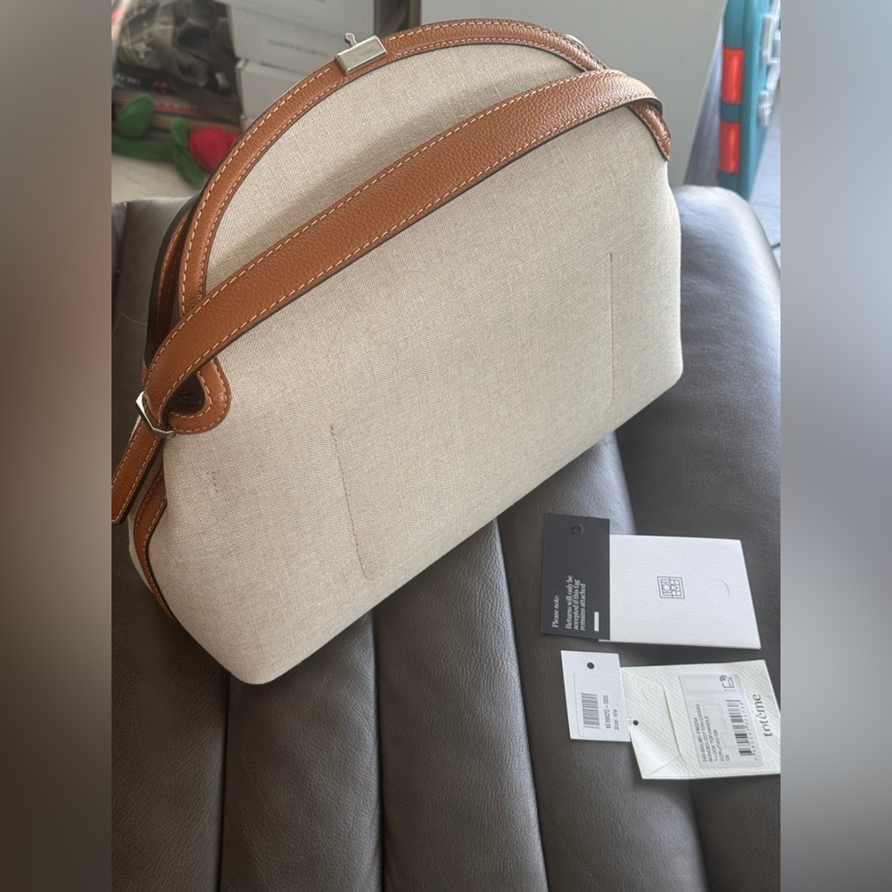 Toteme T-Lock Leather Trim Cotton Canvas Shoulder Bag - Picture 4 of 10